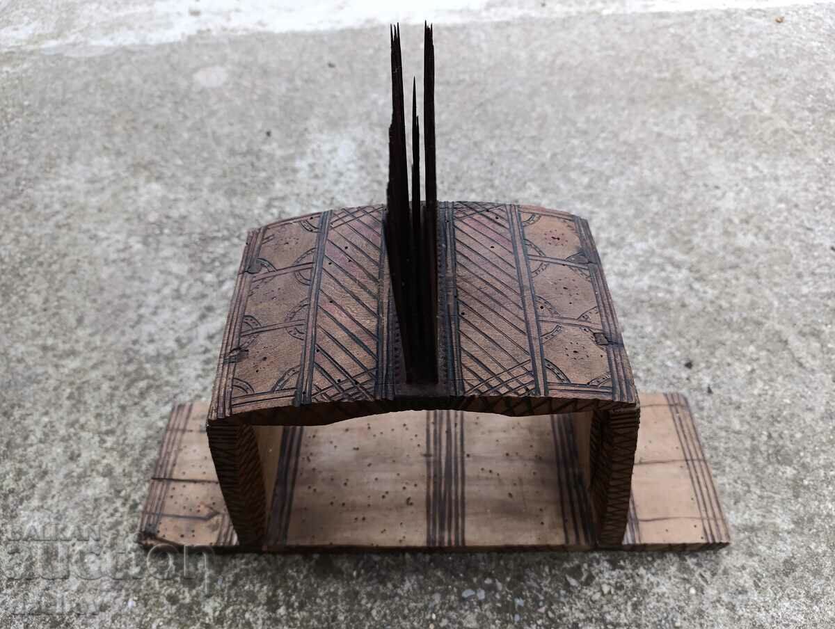 DARAC RENAISSANCE TOGGLE - MUSEUM EXHIBIT - UNIQUE! with price 230.00 BGN | € 117.60 DARAC RENAISSANCE TOGGLE - MUSEUM EXHIBIT - UNIQUE! with price 230.00 BGN | € 117.60