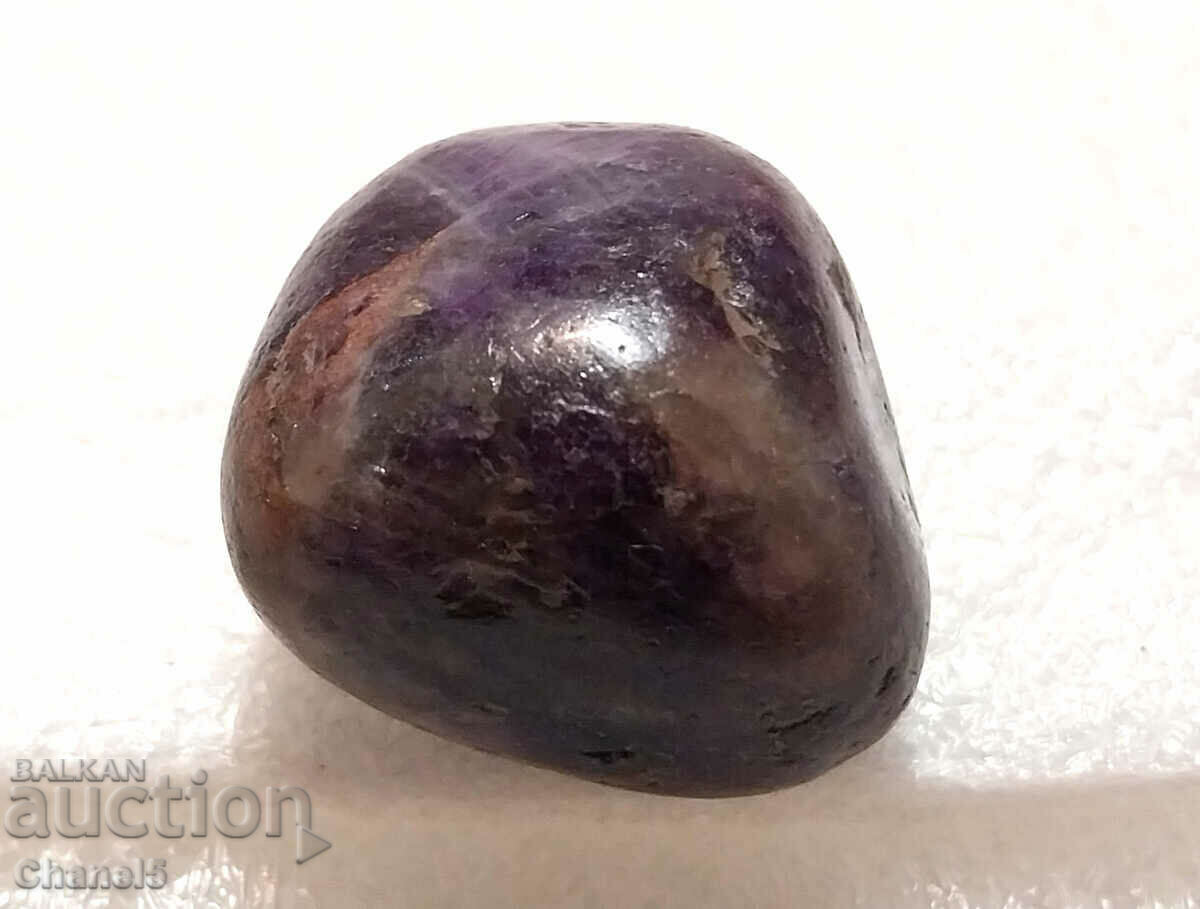 NATURAL AMETHYST FROM THE RHODOPES - 76.60 carats (550) with price 15.00 BGN | € 7.67 NATURAL AMETHYST FROM THE RHODOPES - 76.60 carats (550) with price 15.00 BGN | € 7.67
