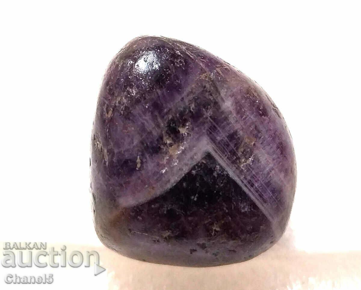 Auction NATURAL AMETHYST FROM THE RHODOPES - 76.60 carats (550) Auction NATURAL AMETHYST FROM THE RHODOPES - 76.60 carats (550)