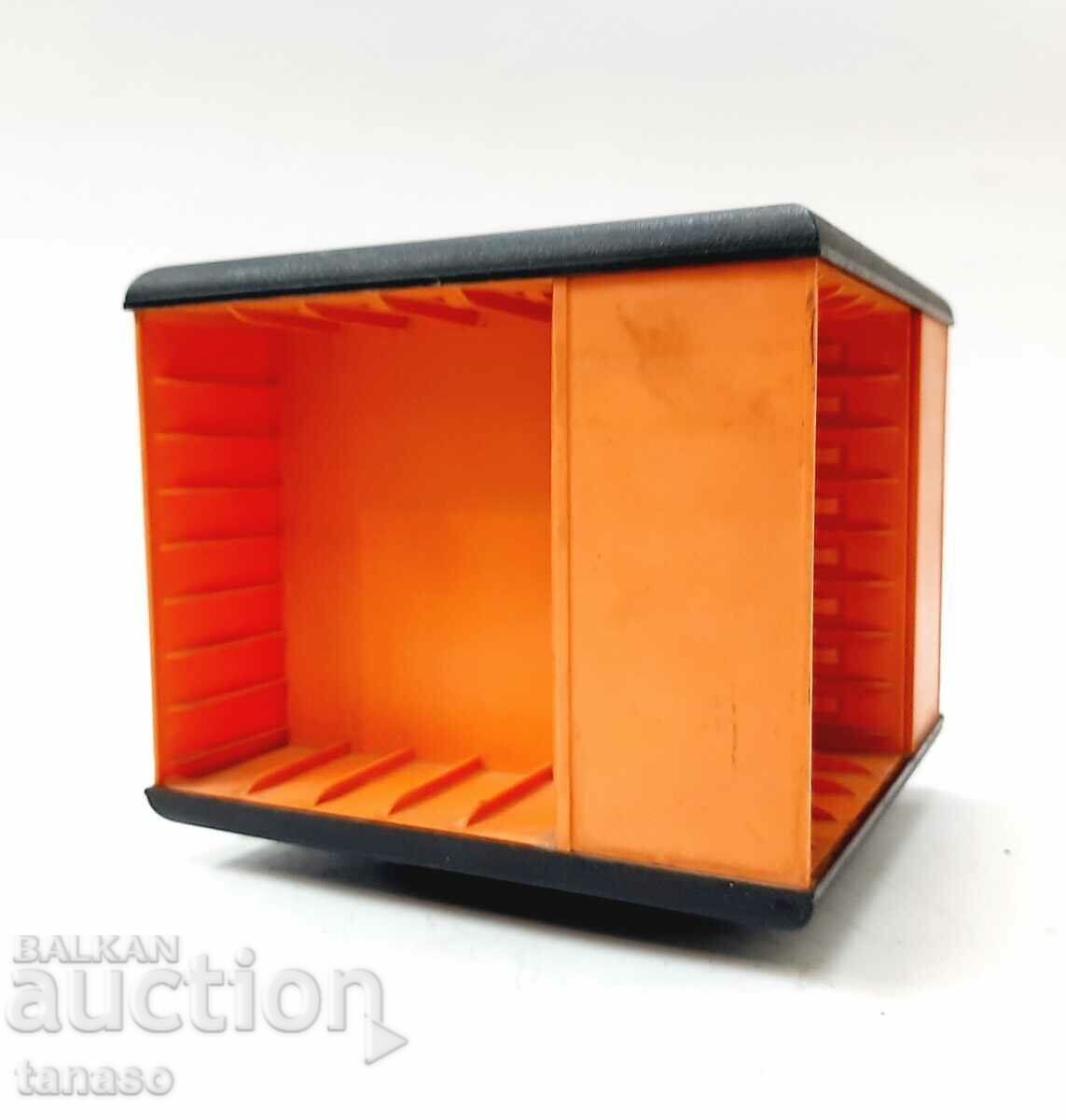 Картотека, поставка за аудио касети, 1980 г.(3.1) с цена 25.00 лв. | € 12.78 Картотека, поставка за аудио касети, 1980 г.(3.1) с цена 25.00 лв. | € 12.78