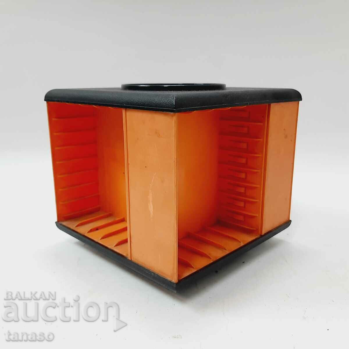 Картотека, поставка за аудио касети, 1980 г.(3.1) Картотека, поставка за аудио касети, 1980 г.(3.1)