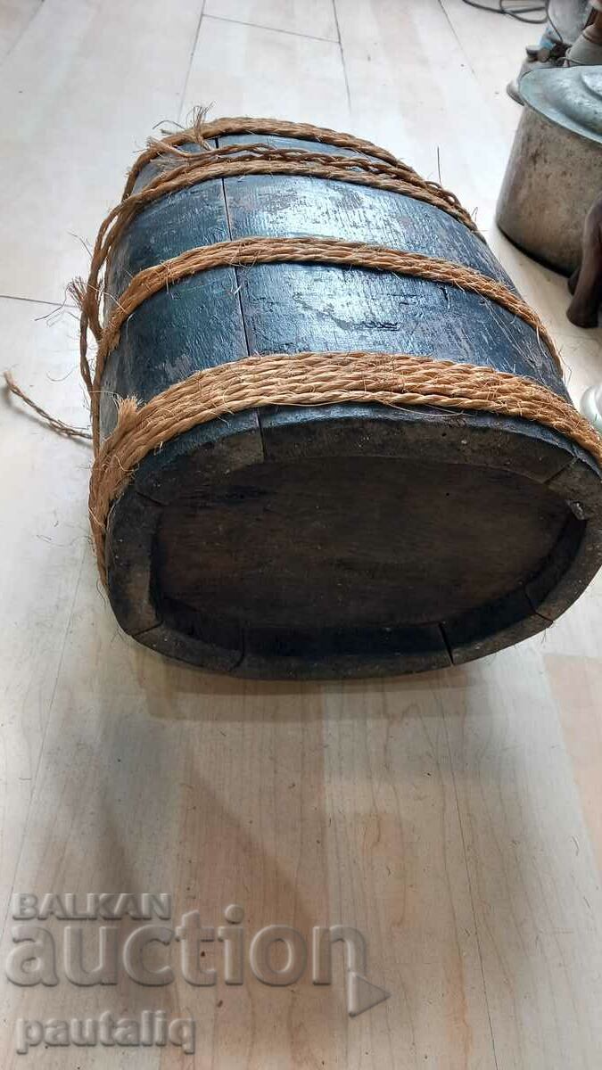 WOODEN BARREL KEG with price 30.00 BGN | € 15.34