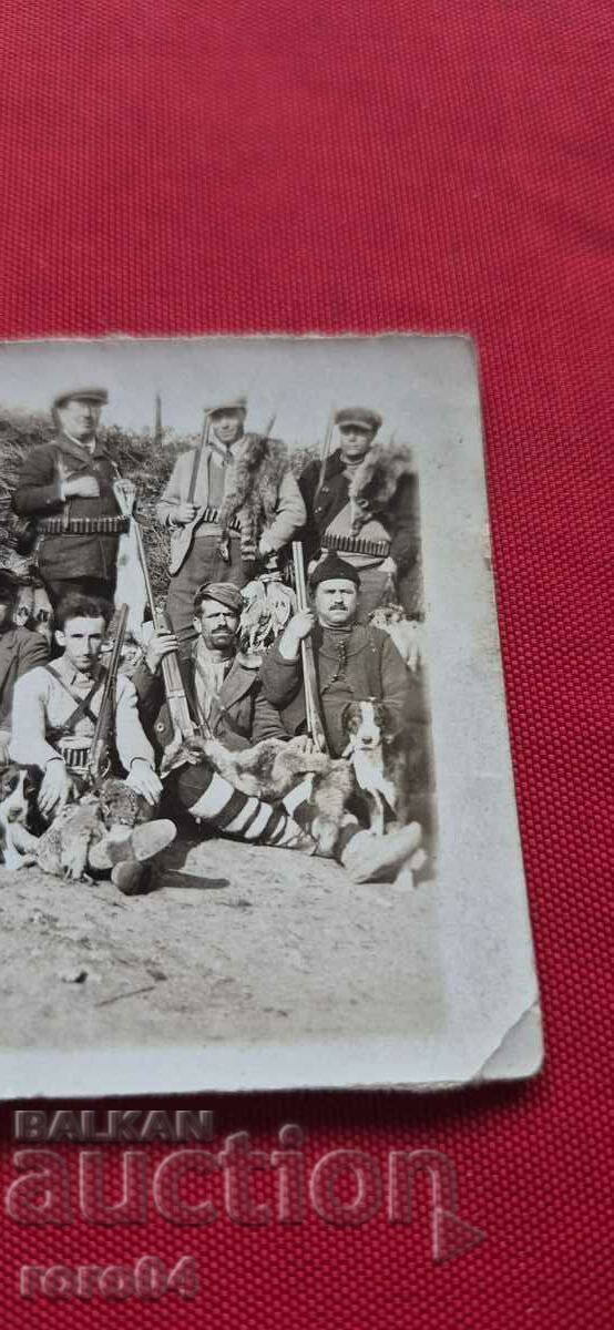 SHOTS - RIFLES - 30 and 31 I. 1932 with price 15.30 BGN | € 7.82