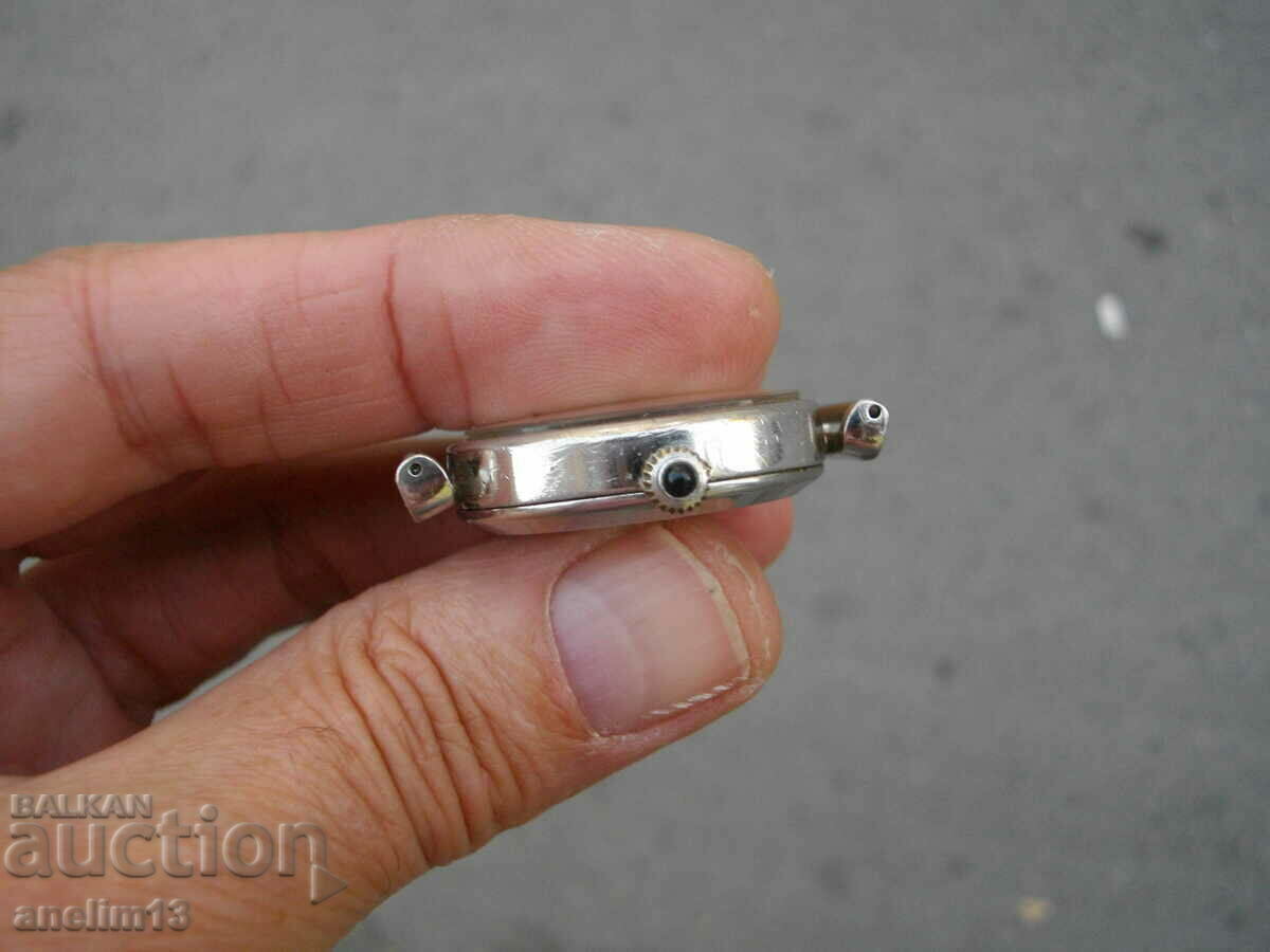 КОЛЕКЦИОНЕРСКИ ЧАСОВНИК TECHNOS с цена 40.00 лв. | € 20.45 КОЛЕКЦИОНЕРСКИ ЧАСОВНИК TECHNOS с цена 40.00 лв. | € 20.45