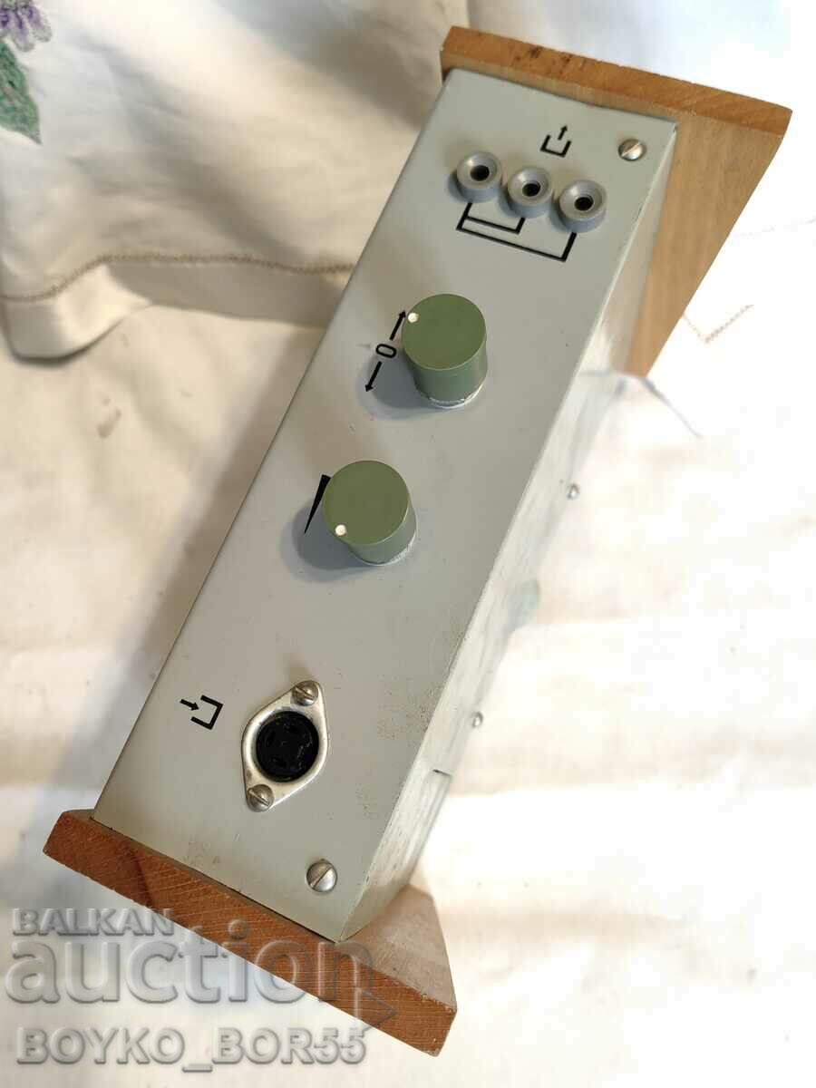 Γνήσιος βουλγαρικός ενισχυτής DC Soc 1974 με τιμή 49.00 BGN | € 25.05 Γνήσιος βουλγαρικός ενισχυτής DC Soc 1974 με τιμή 49.00 BGN | € 25.05