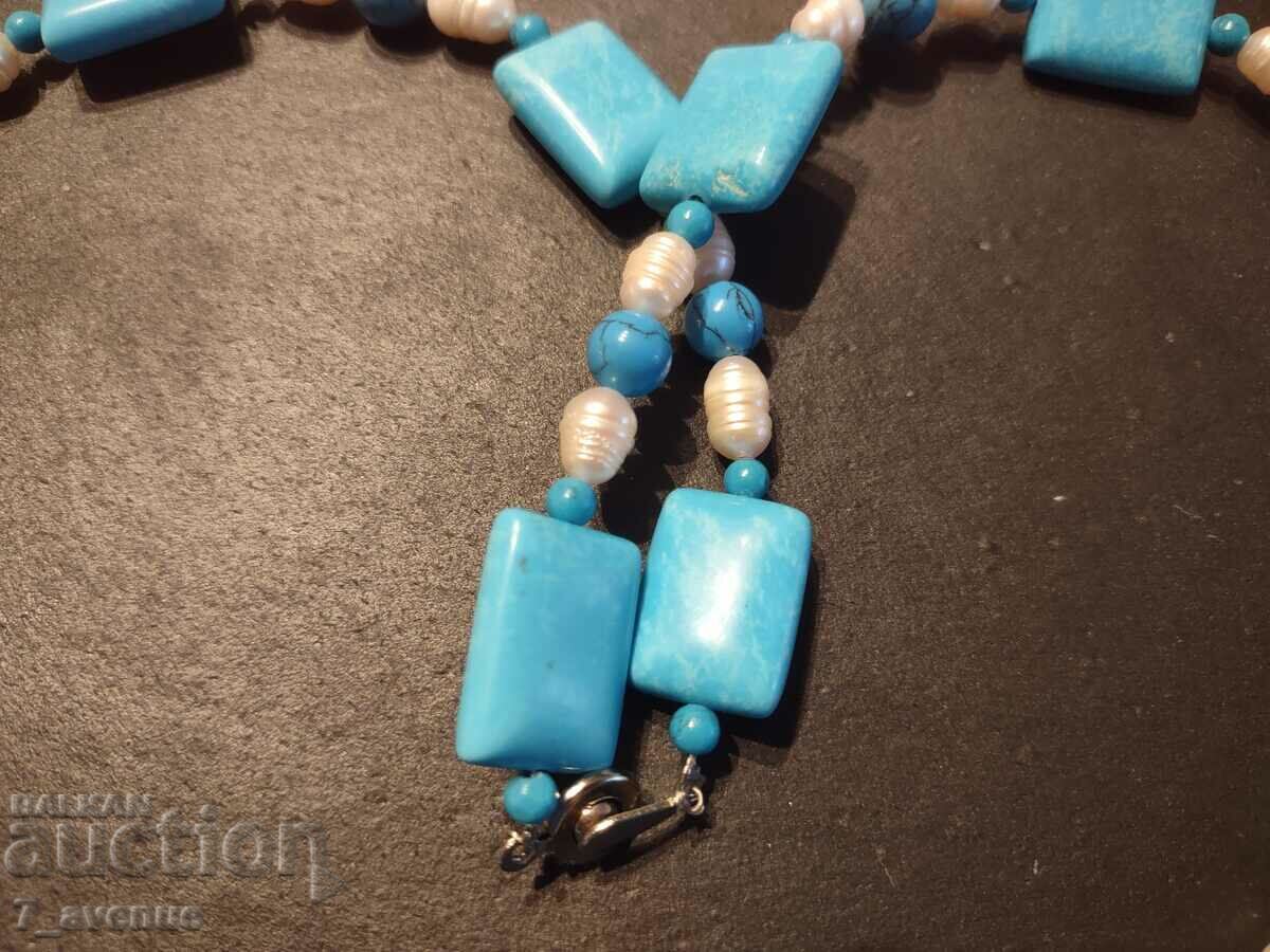 Necklace necklace, jewelry white Pearls and Turquoise 5.12.24 with price 79.00 BGN | € 40.39 Necklace necklace, jewelry white Pearls and Turquoise 5.12.24 with price 79.00 BGN | € 40.39