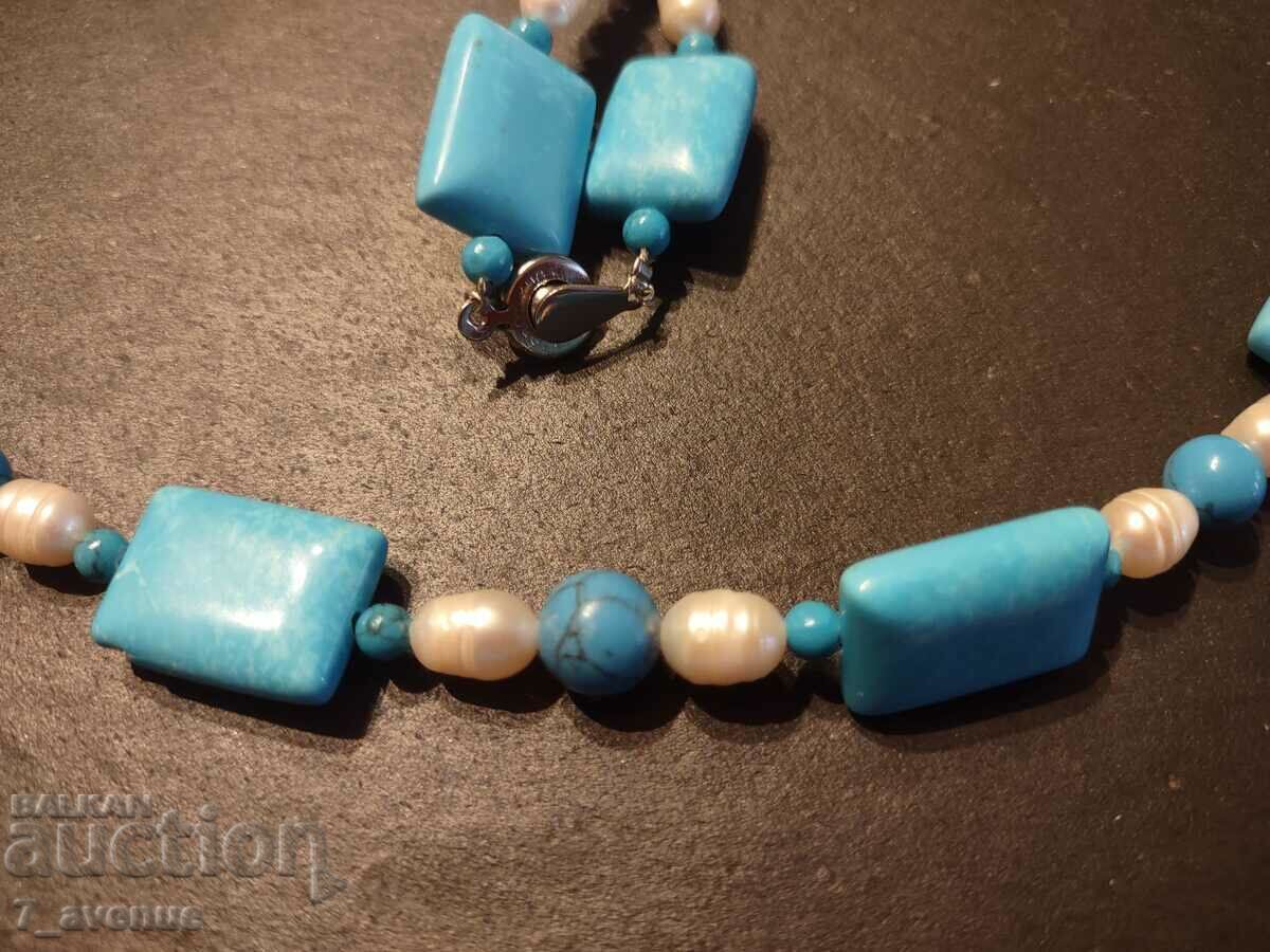 Auction Necklace necklace, jewelry white Pearls and Turquoise 5.12.24 Auction Necklace necklace, jewelry white Pearls and Turquoise 5.12.24
