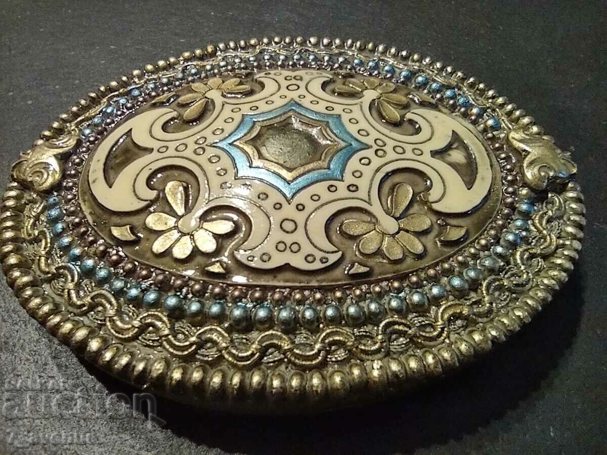 Pafta, very decorative for costume, jewelry 5.12.24 with price 199.00 BGN | € 101.75 Pafta, very decorative for costume, jewelry 5.12.24 with price 199.00 BGN | € 101.75