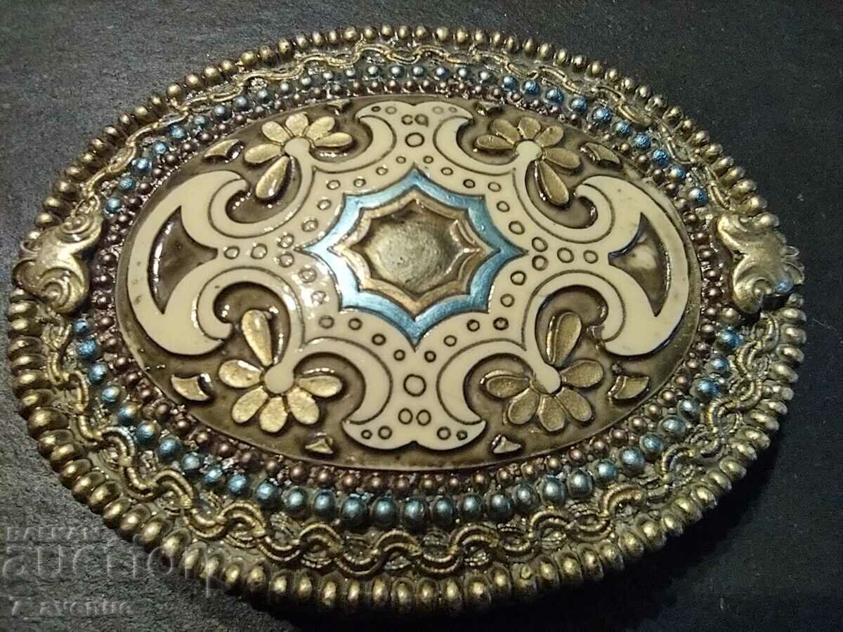 Auction Pafta, very decorative for costume, jewelry 5.12.24 Auction Pafta, very decorative for costume, jewelry 5.12.24