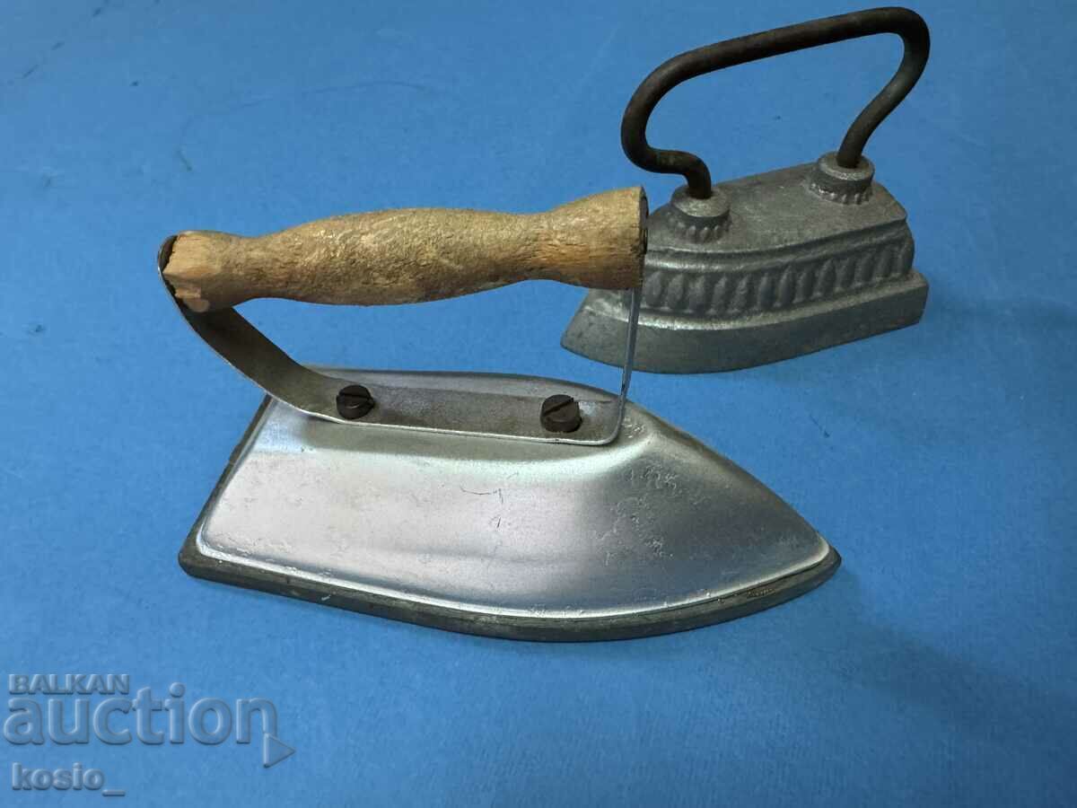 Livrarea Calca 2 fiare mici