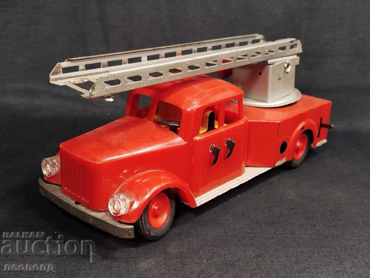 OLD RETRO SOC USSR TOY TRUCK FIRE ENGINE