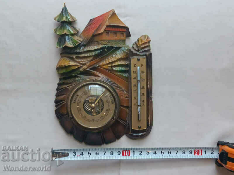 Delivery of German weather station barometer with thermometer carving Delivery of German weather station barometer with thermometer carving