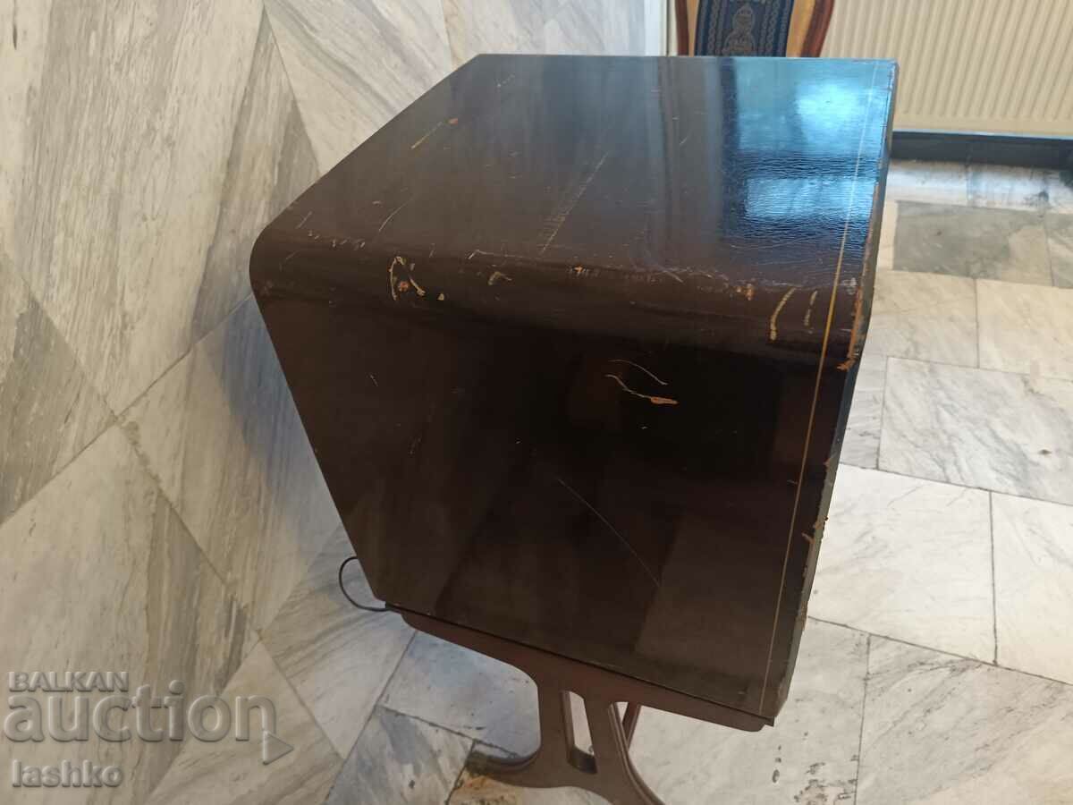 Παλιά τηλεόραση Philips Raffael - 5 Παλιά τηλεόραση Philips Raffael - 5