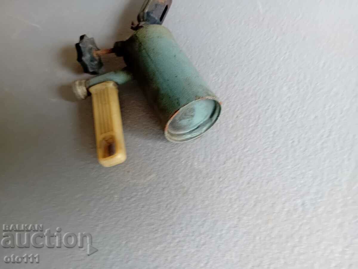 Delivery of SMALL PETROL BURNER, LAMP - USSR Delivery of SMALL PETROL BURNER, LAMP - USSR