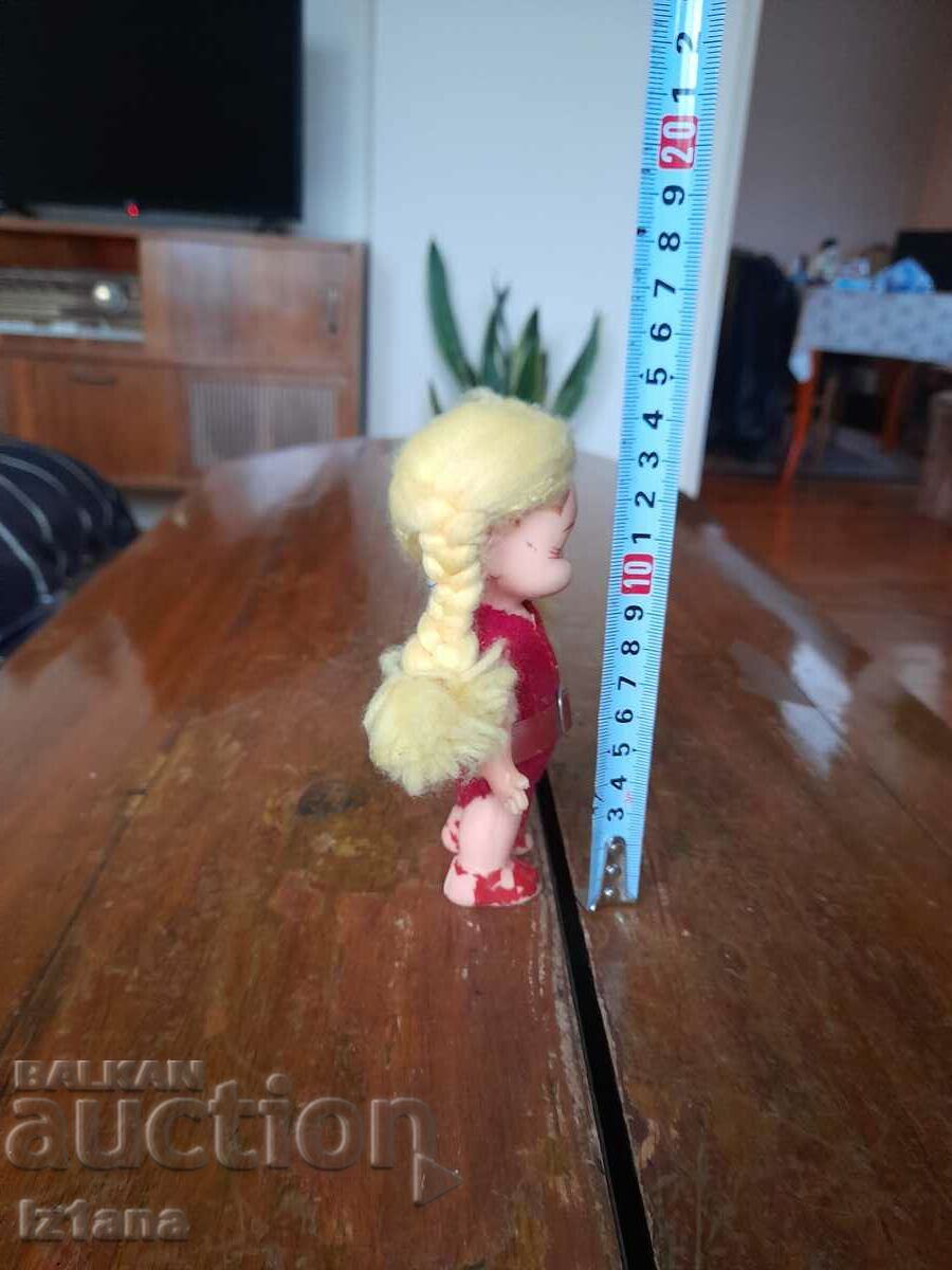 Delivery of Old doll Delivery of Old doll