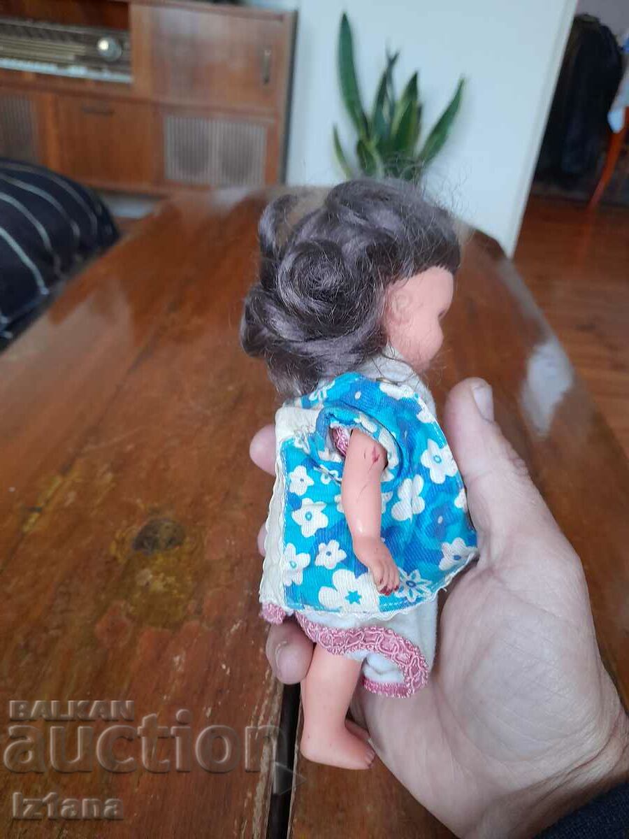 Παλιά κούκλα με τιμή € 11.25 | 22.00 BGN Παλιά κούκλα με τιμή € 11.25 | 22.00 BGN