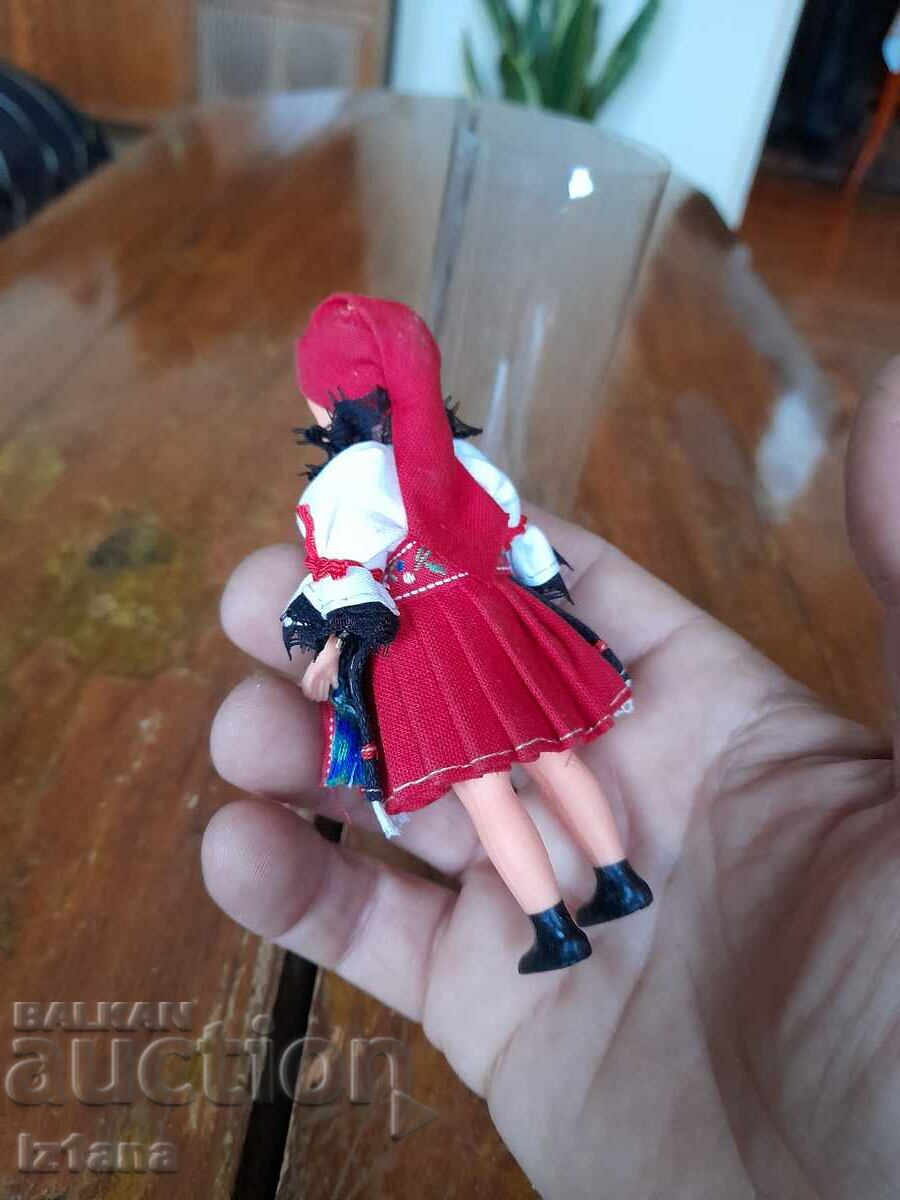 Delivery of Old doll Delivery of Old doll