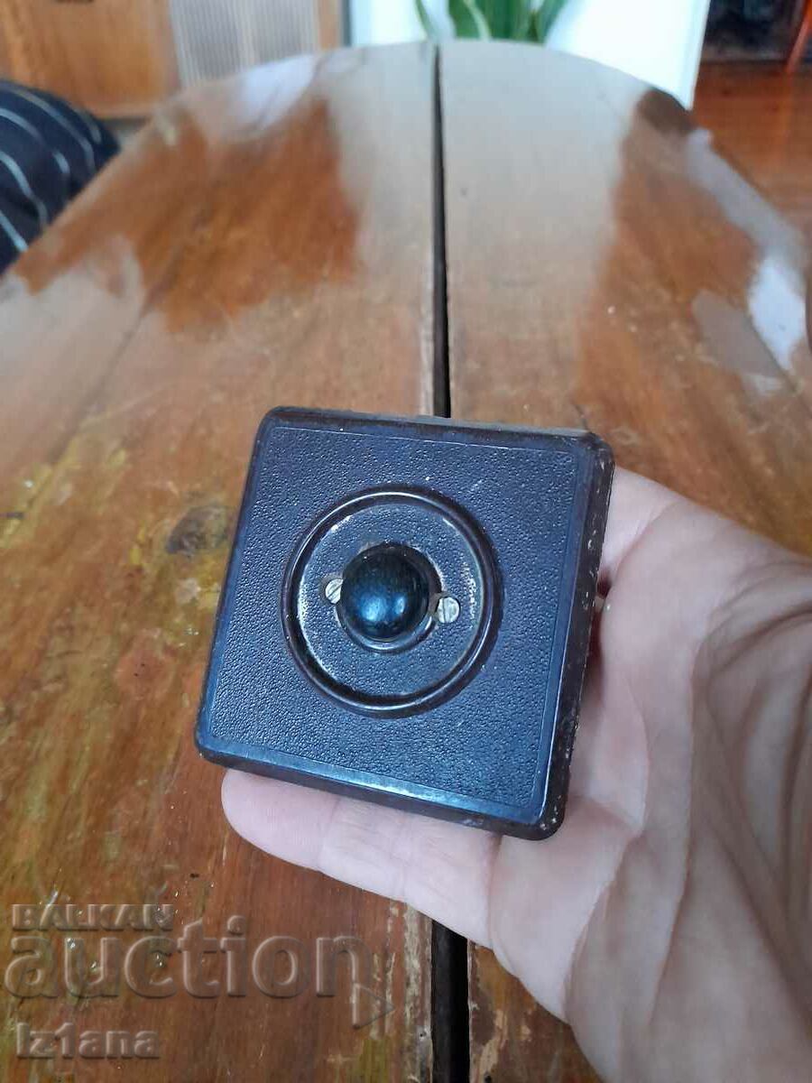 Παλιό κουμπί κουδουνιού με τιμή 22.00 BGN | € 11.25 Παλιό κουμπί κουδουνιού με τιμή 22.00 BGN | € 11.25