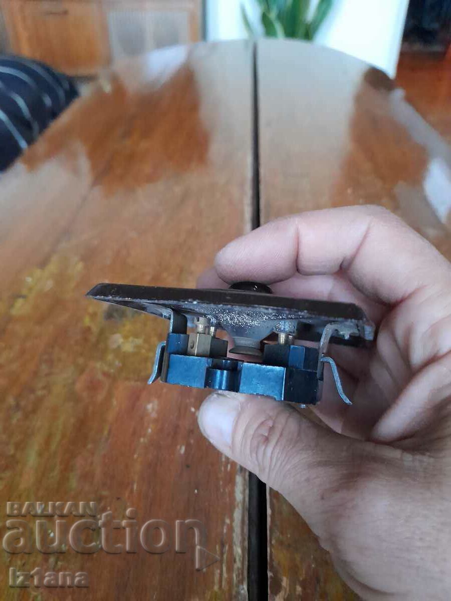 Παλιό κουμπί κουδουνιού - 5 Παλιό κουμπί κουδουνιού - 5