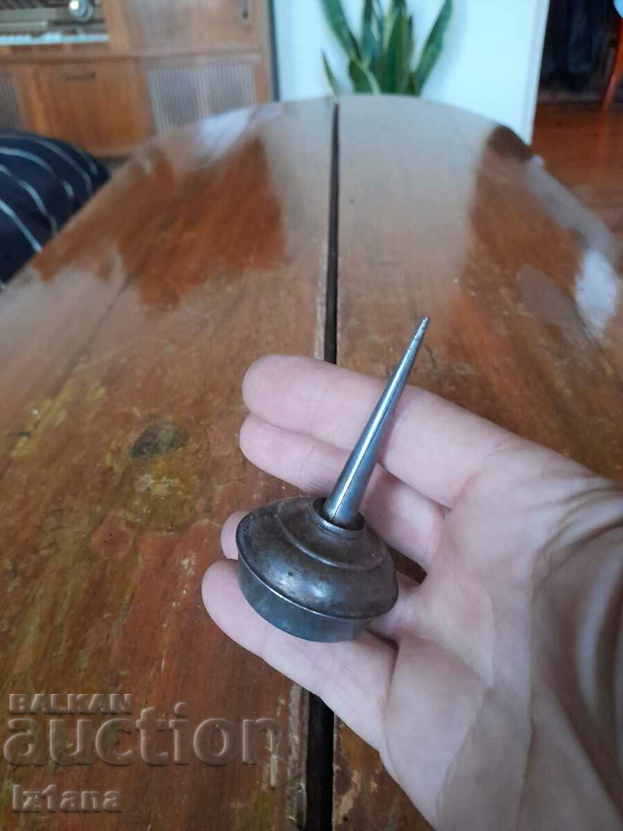 Old buttercup with price 22.00 BGN | € 11.25 Old buttercup with price 22.00 BGN | € 11.25