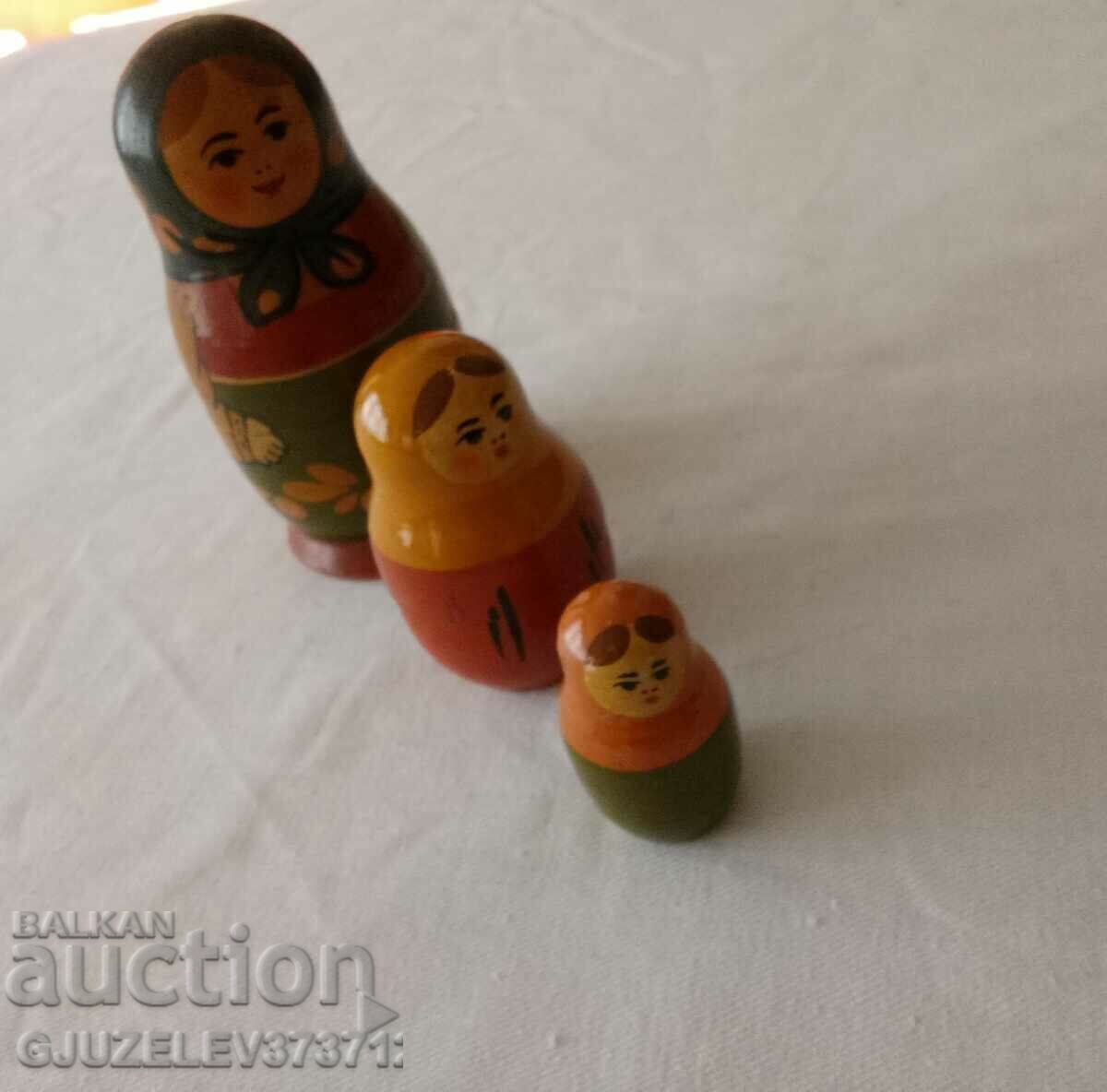 Auction Old Russian matryoshka dolls Auction Old Russian matryoshka dolls