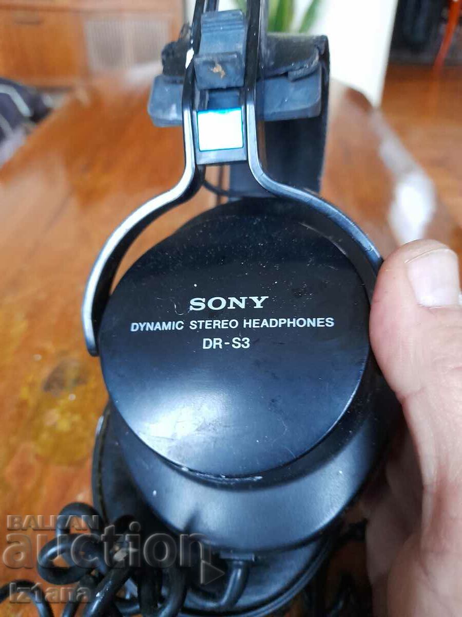 Delivery of Old Sony DR-S3 headphones Delivery of Old Sony DR-S3 headphones