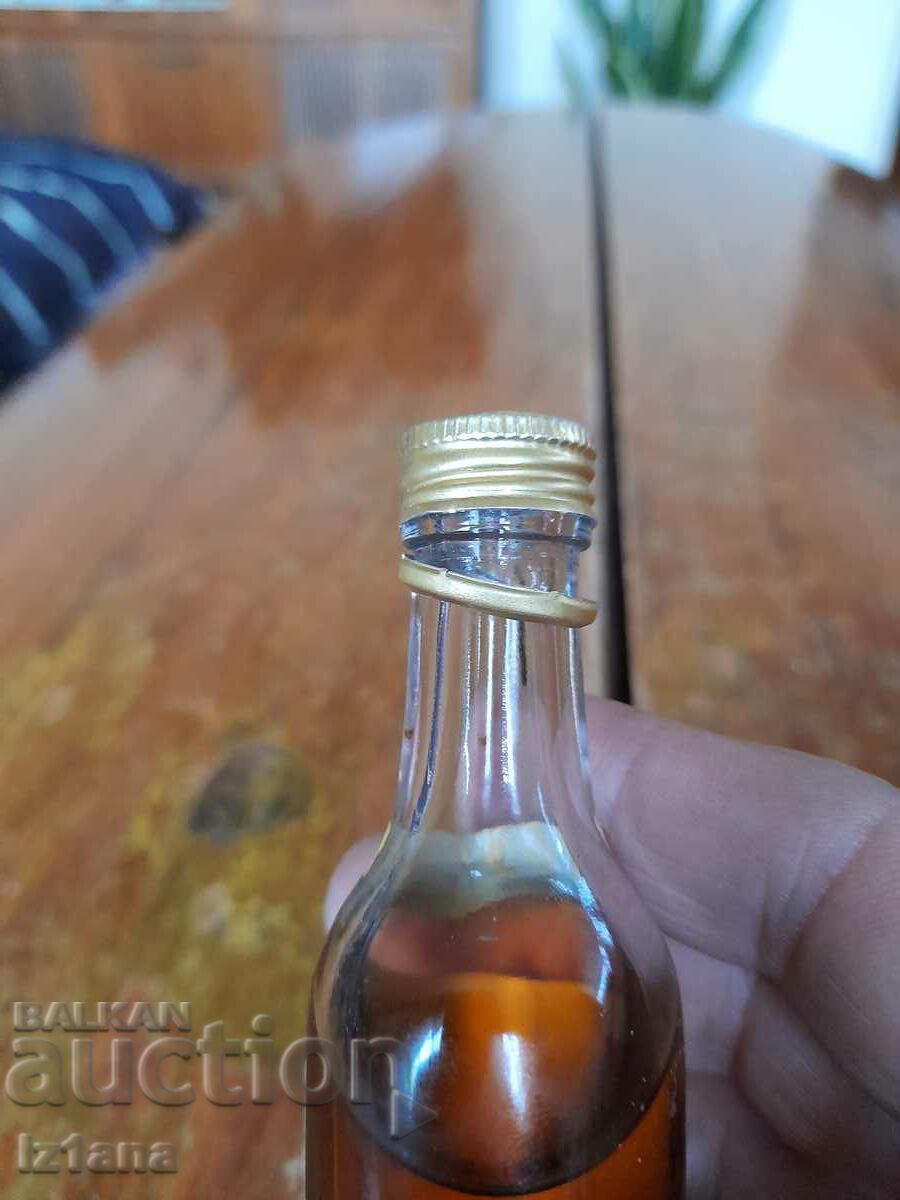 Стара бутилка Руски Коняк - 6 Стара бутилка Руски Коняк - 6