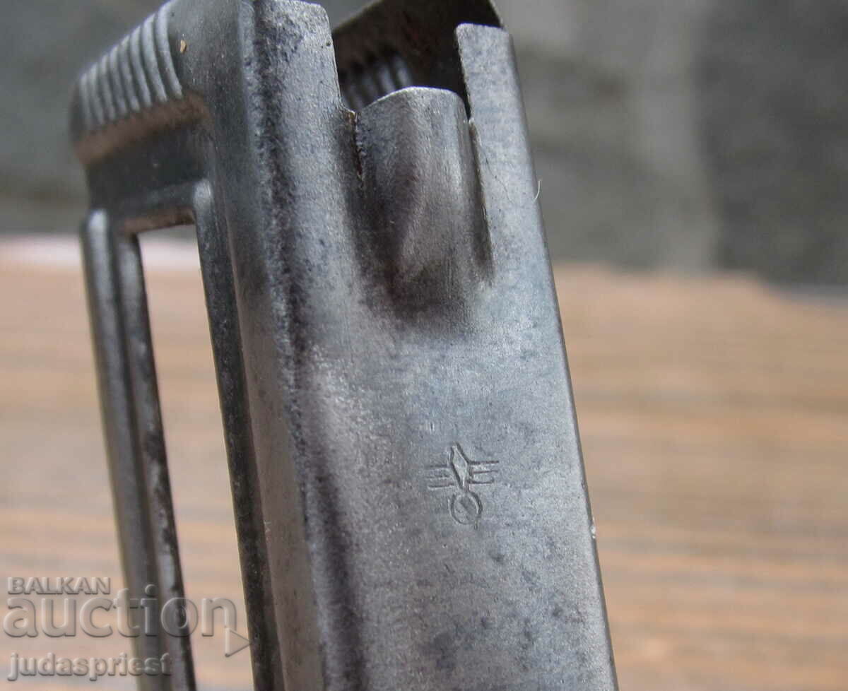 Β' Παγκοσμίου Πολέμου Γερμανική στρατιωτική δέσμη φυσιγγίων Mannlicher Τρίτο Ράιχ με τιμή 20.00 BGN | € 10.23 Β' Παγκοσμίου Πολέμου Γερμανική στρατιωτική δέσμη φυσιγγίων Mannlicher Τρίτο Ράιχ με τιμή 20.00 BGN | € 10.23