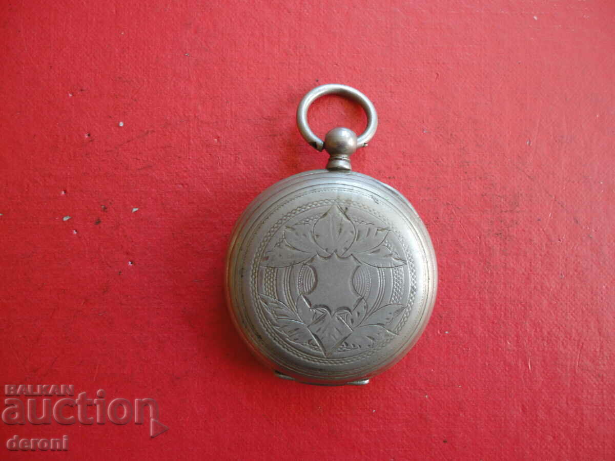 Antique pocket watch with price 35.00 BGN | € 17.90