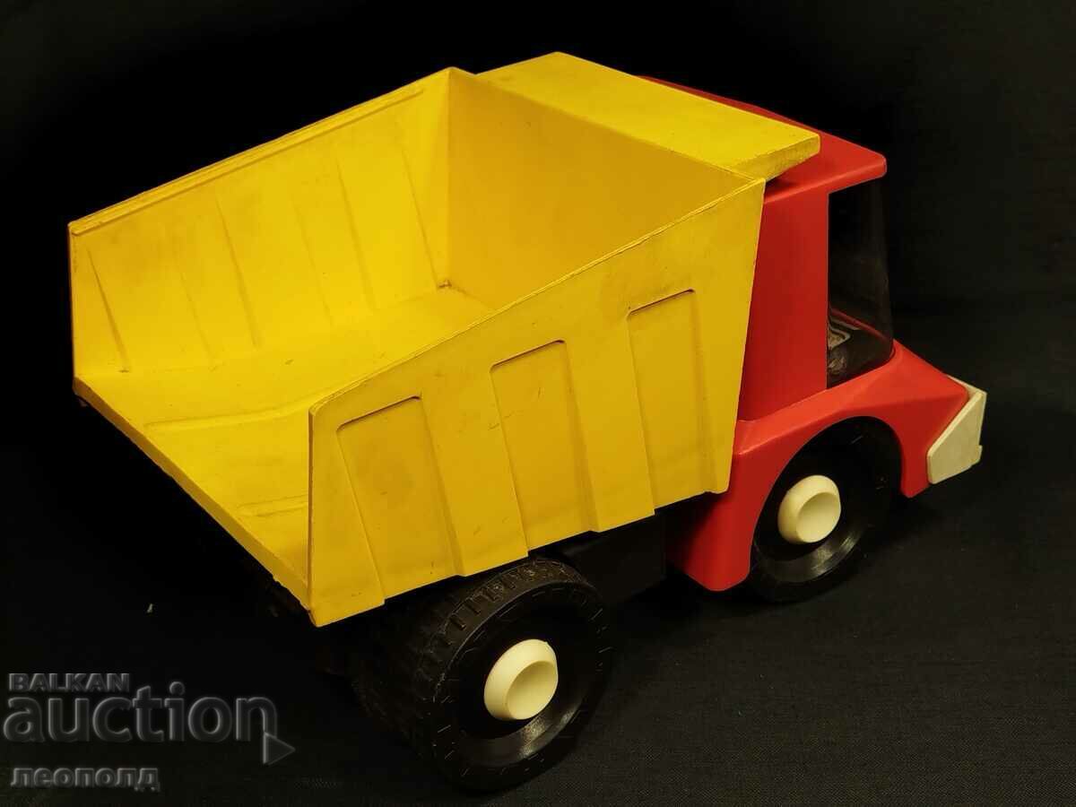 Delivery of OLD RETRO SOC USSR PLASTIC TOY DUMP TRUCK NORMA