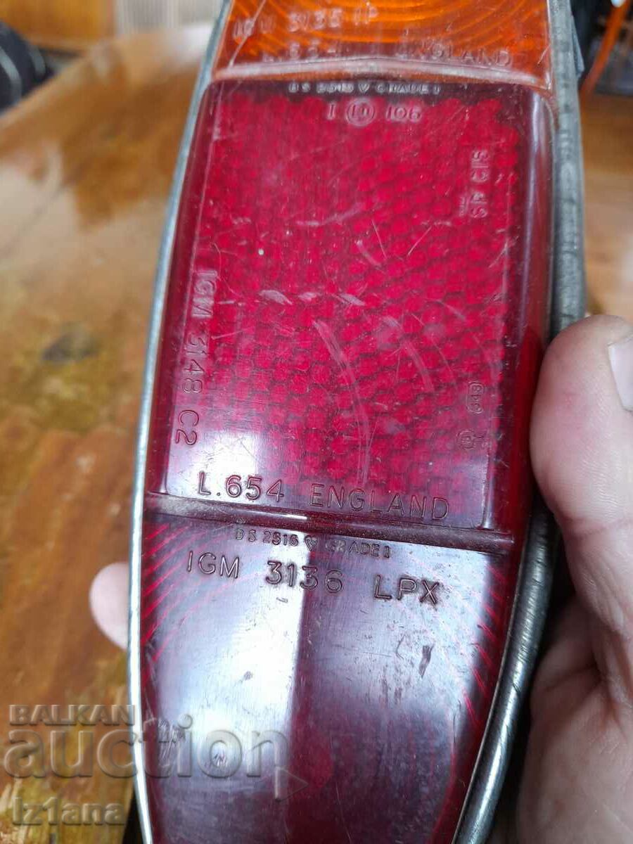 Lampa spate veche - 5