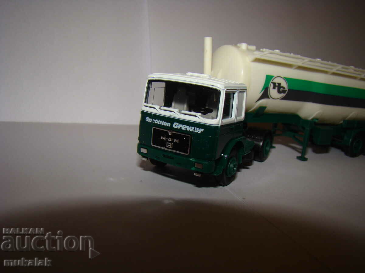 HERPA H0 1/87 MAN TIRE TRUCK MODEL TROLLEY TANKER with price 20.00 BGN | € 10.23 HERPA H0 1/87 MAN TIRE TRUCK MODEL TROLLEY TANKER with price 20.00 BGN | € 10.23