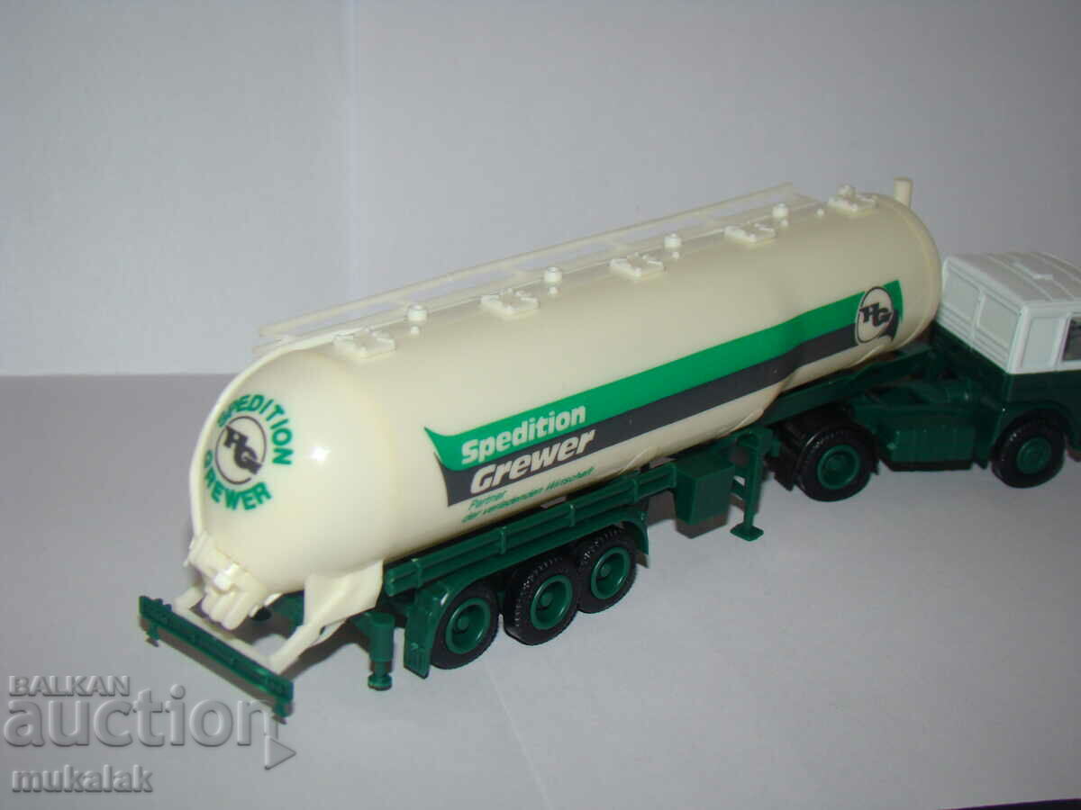 HERPA H0 1/87 MAN TIRE TRUCK MODEL TROLLEY TANKER - 7 HERPA H0 1/87 MAN TIRE TRUCK MODEL TROLLEY TANKER - 7