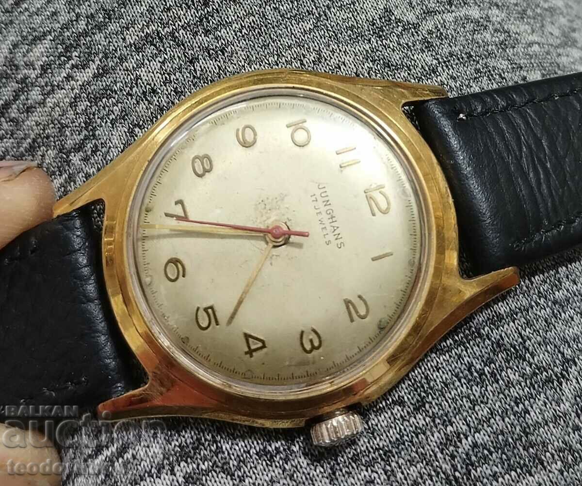 Delivery of Junghans 100,000km. VW