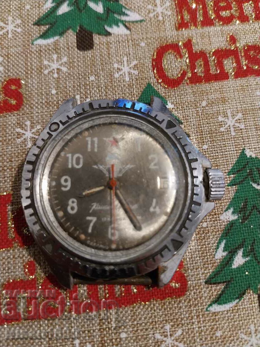 Commander's watch Vostok 17 jewels