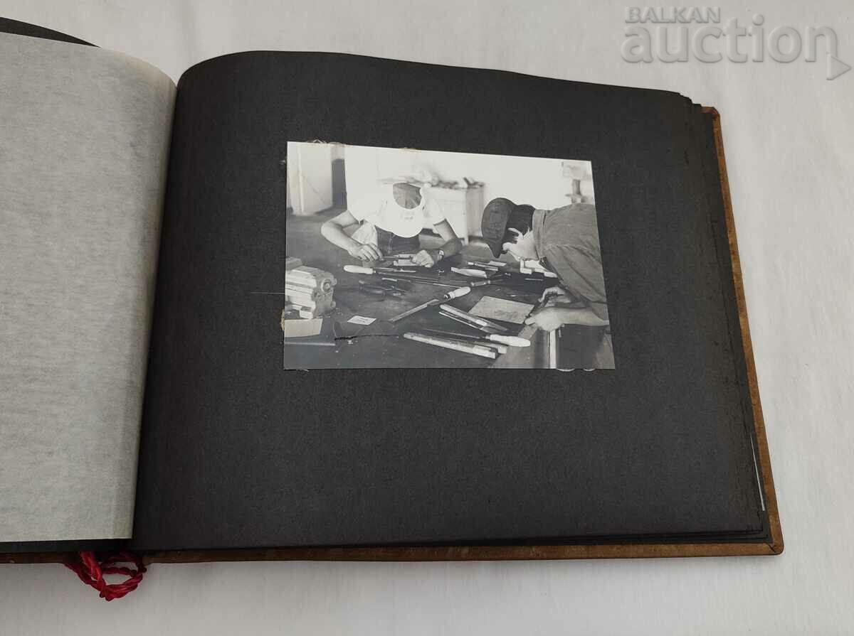 Auction PIONEERS "MLAD TRUDOLUBETS" PHOTO ALBUM 198..y. STARA ZAGORA Auction PIONEERS "MLAD TRUDOLUBETS" PHOTO ALBUM 198..y. STARA ZAGORA