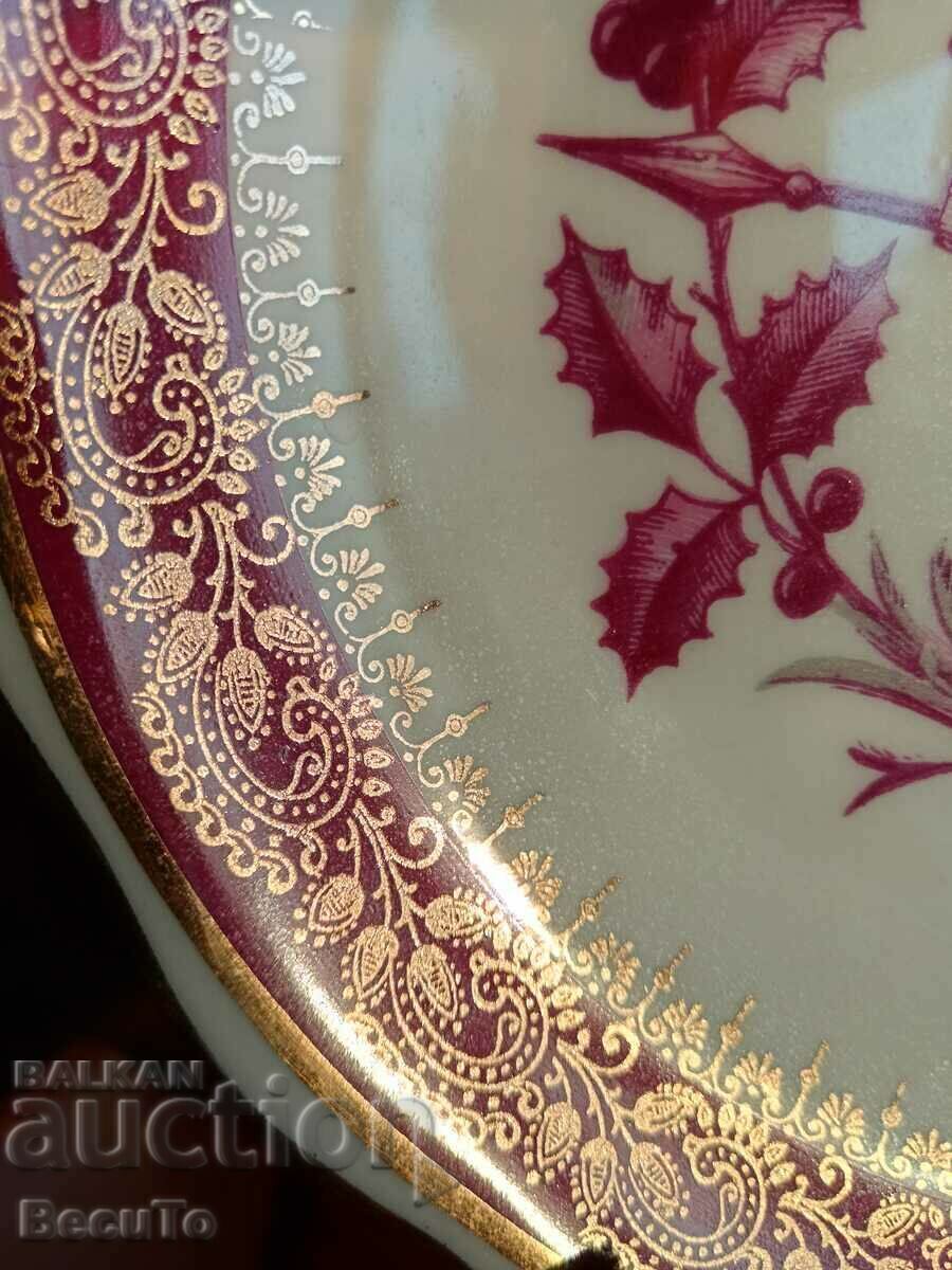 Auction 24 k. Gold, French porcelain plate with deer, hunting motifs Auction 24 k. Gold, French porcelain plate with deer, hunting motifs