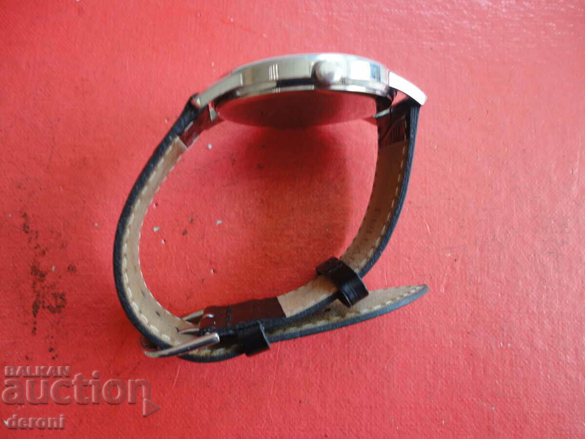 Pulsar Sapphire Men's Watch with price 120.00 BGN | € 61.36 Pulsar Sapphire Men's Watch with price 120.00 BGN | € 61.36