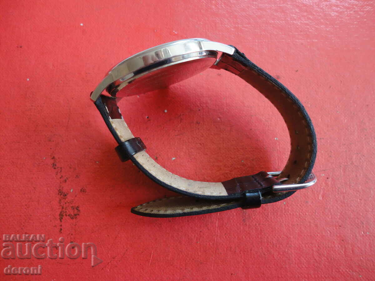 Auction Pulsar Sapphire Men's Watch Auction Pulsar Sapphire Men's Watch