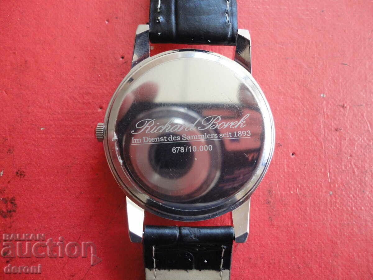 Silver Edition Men's Watch - 6 Silver Edition Men's Watch - 6