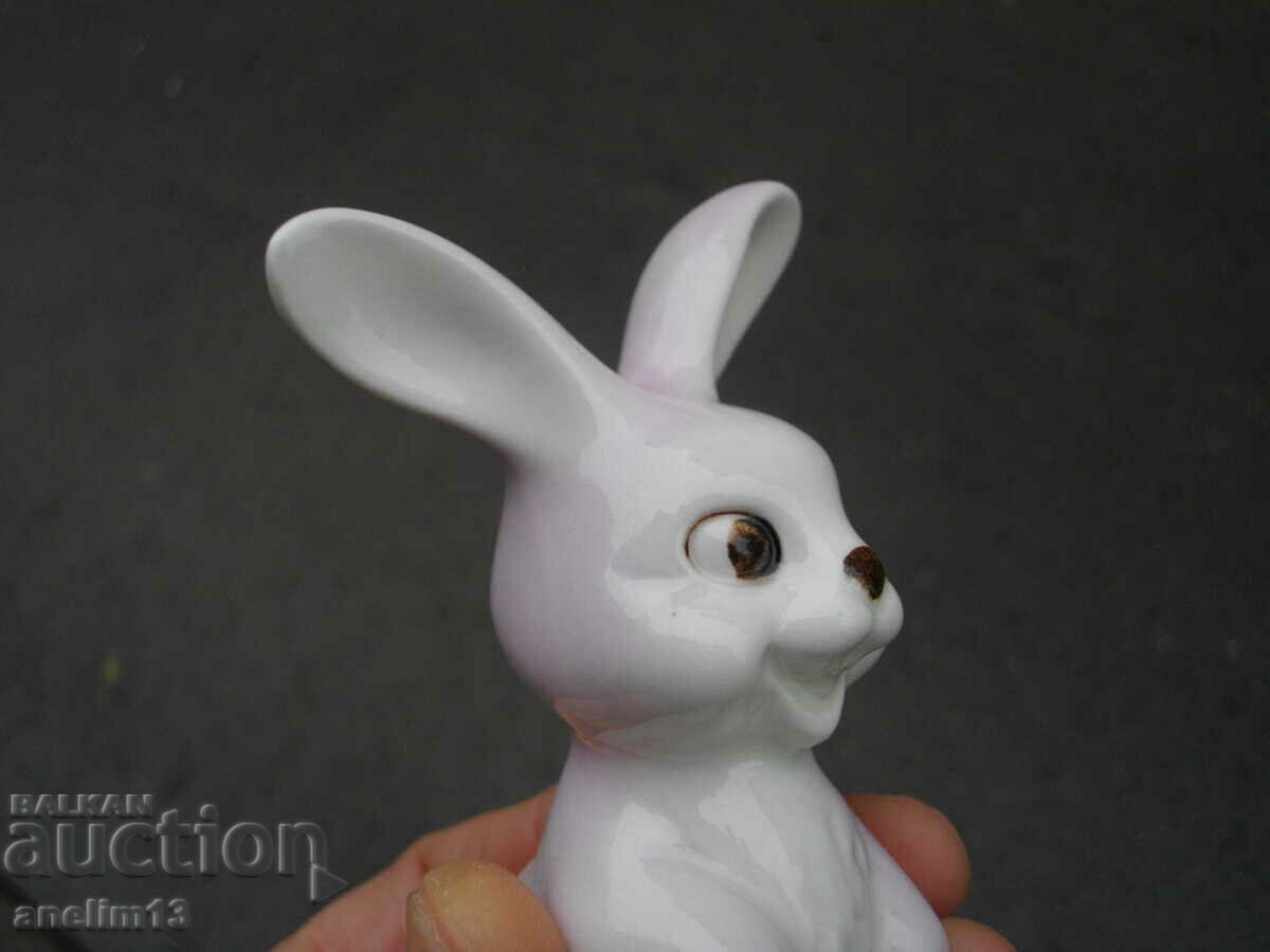 OLD PORCELAIN RABBIT GOEBEL BUNNY - 6