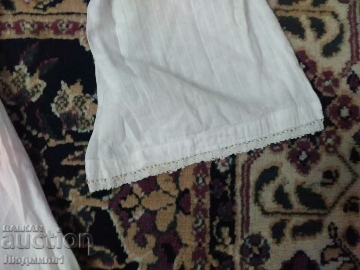 Auction AUTHENTIC OLD LADIES SHIRT Auction AUTHENTIC OLD LADIES SHIRT