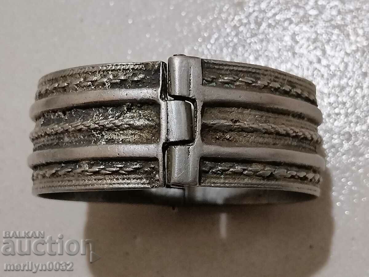 Βραχιόλι από ασήμι αναγέννησης, κοσμήματα, κοσμήματα με τιμή 179.00 BGN | € 91.52 Βραχιόλι από ασήμι αναγέννησης, κοσμήματα, κοσμήματα με τιμή 179.00 BGN | € 91.52