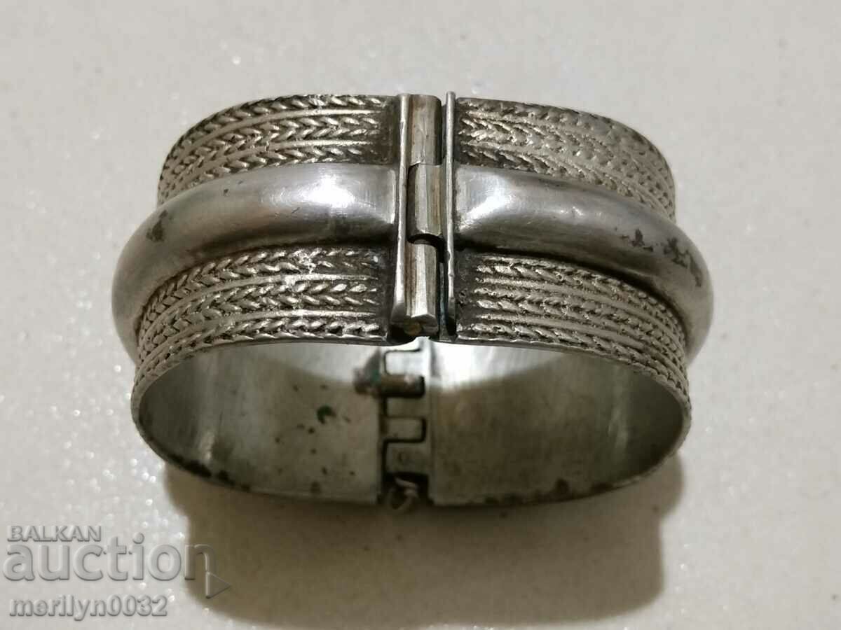 Βραχιόλι από ασήμι αναγέννησης, κοσμήματα, κοσμήματα με τιμή 229.00 BGN | € 117.09 Βραχιόλι από ασήμι αναγέννησης, κοσμήματα, κοσμήματα με τιμή 229.00 BGN | € 117.09