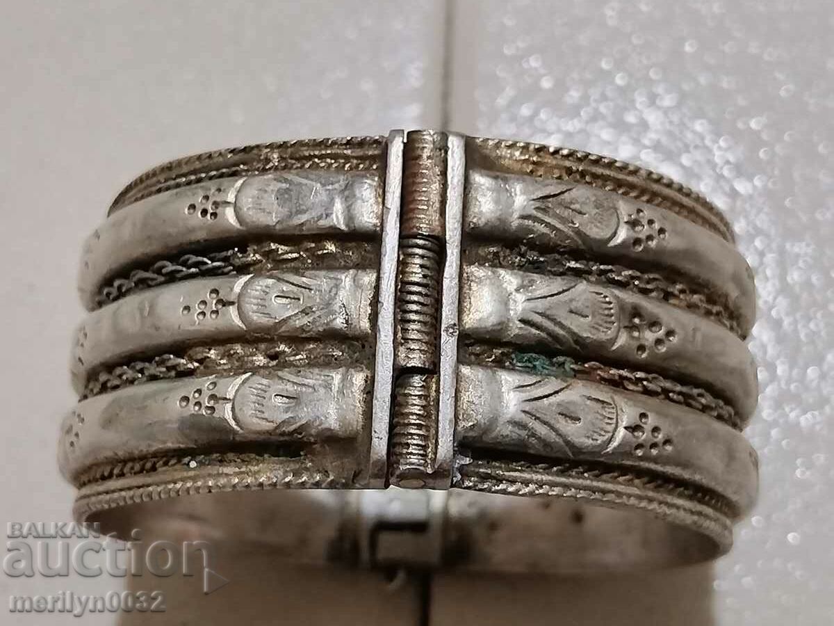 Βραχιόλι από ασήμι αναγέννησης, κοσμήματα, κοσμήματα με τιμή 169.00 BGN | € 86.41 Βραχιόλι από ασήμι αναγέννησης, κοσμήματα, κοσμήματα με τιμή 169.00 BGN | € 86.41