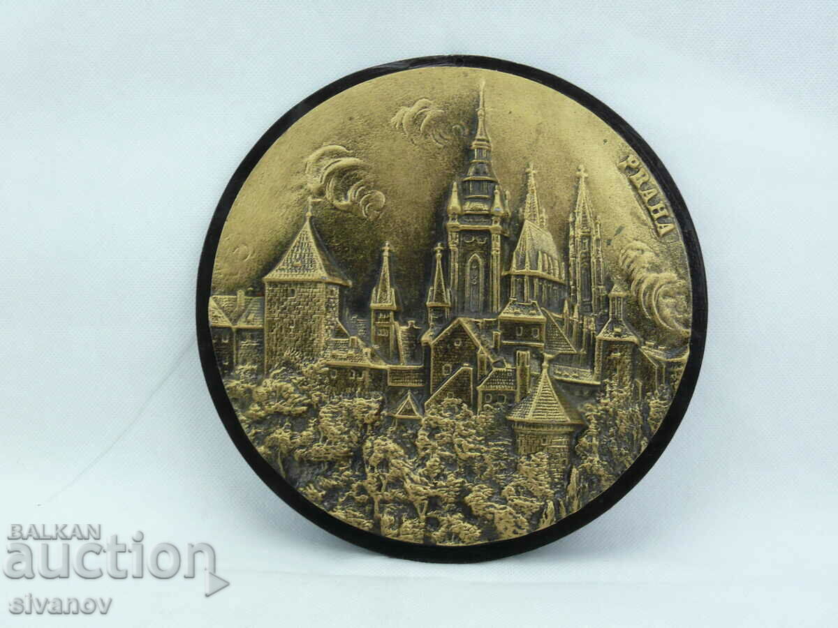 Παλιά μεταλλική διακόσμηση τοίχου Πράγα Τσεχίας 23cm#2392 με τιμή 19.99 BGN | € 10.22 Παλιά μεταλλική διακόσμηση τοίχου Πράγα Τσεχίας 23cm#2392 με τιμή 19.99 BGN | € 10.22