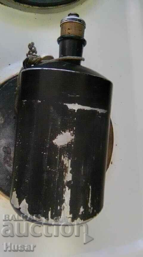 Аукцион Швейцарска военна манерка + канче продавам Аукцион Швейцарска военна манерка + канче продавам