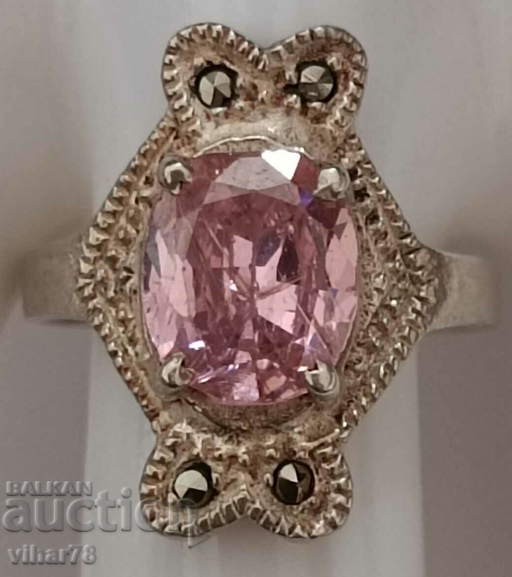 Auction Women's silver ring Auction Women's silver ring