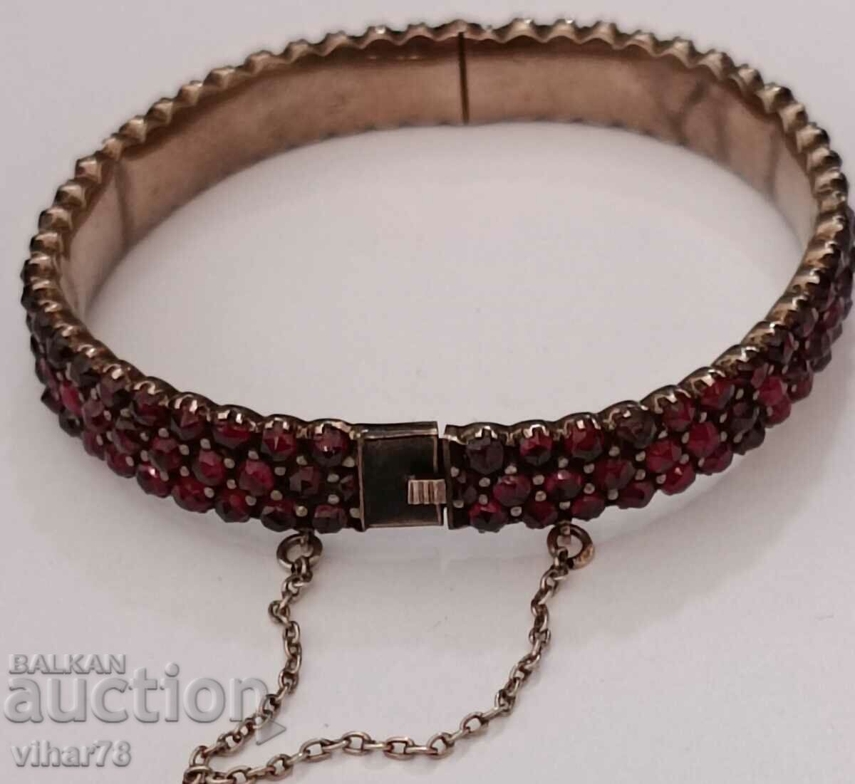 Metal bracelet tom pak with grenades - 6 Metal bracelet tom pak with grenades - 6