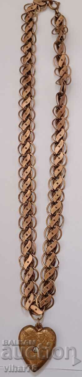 Аукцион старо колие Аукцион старо колие